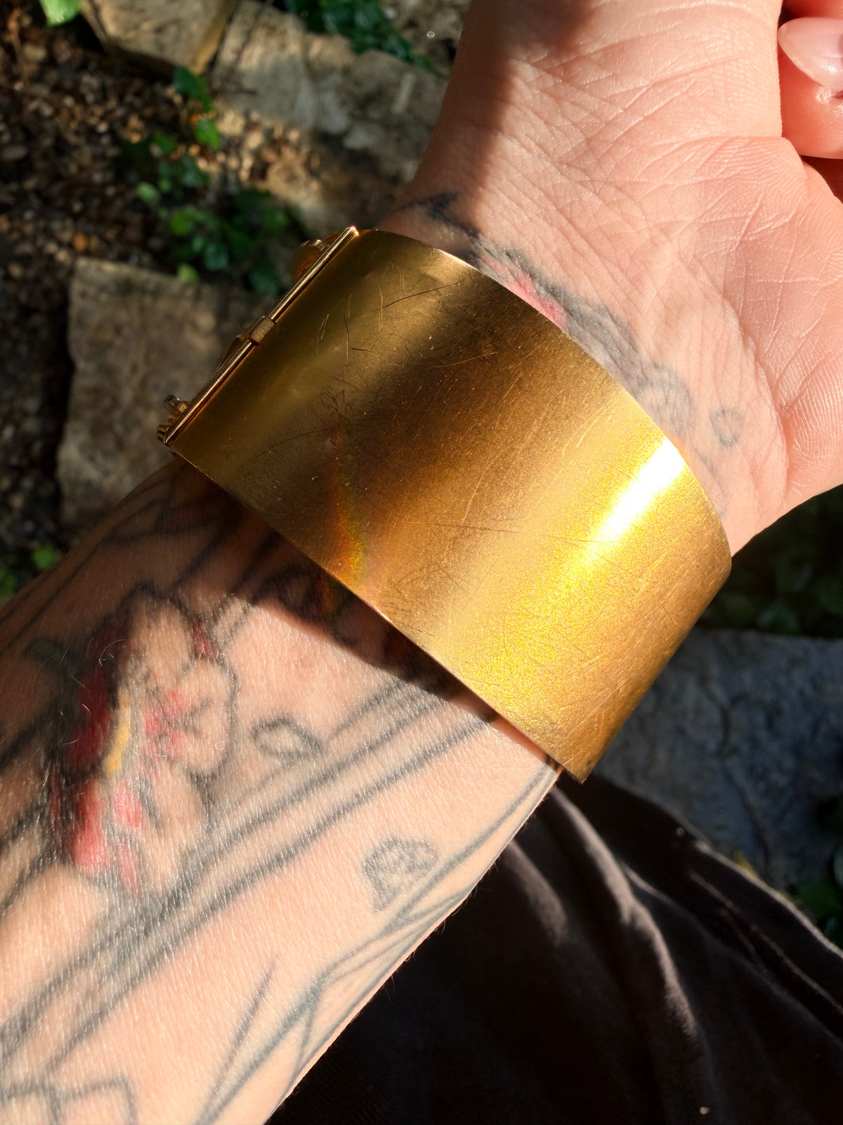Antique 18k Gold Diamond Star Bangle