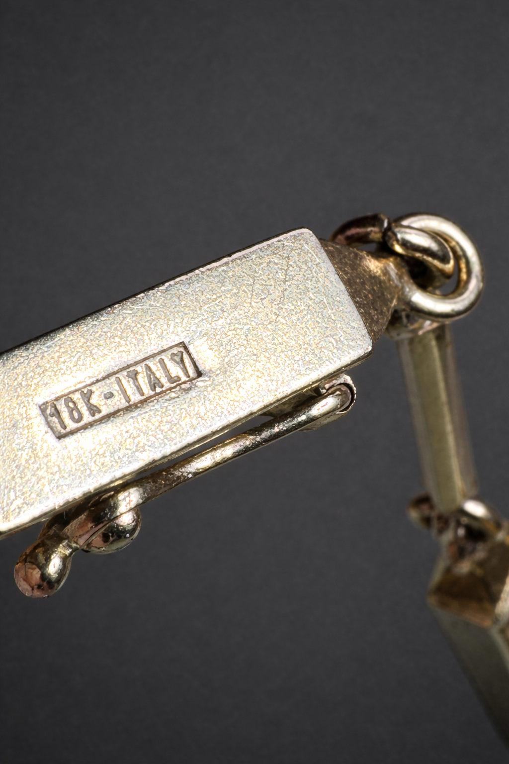 Vintage Geometric Spike Necklace