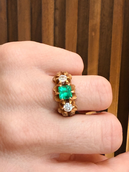 Vintage Emerald & Diamond Floral Ring
