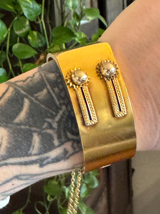 Antique Button Cuff Bangle Bracelet
