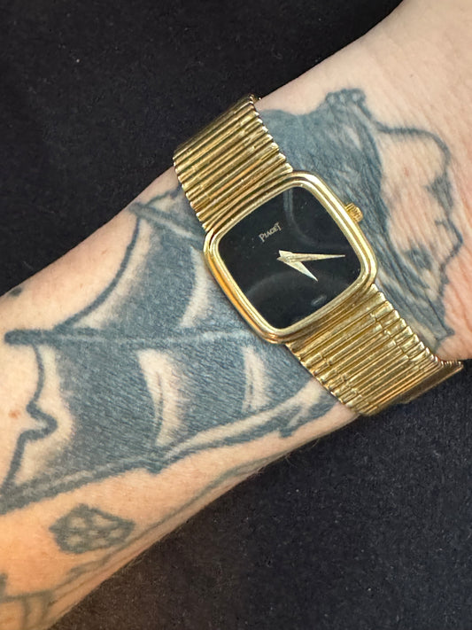 Vintage Piaget 18k Gold and Onyx Dial Watch
