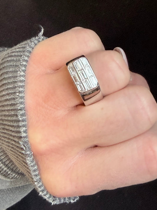 Vintage Baguette Cut Diamond Ring
