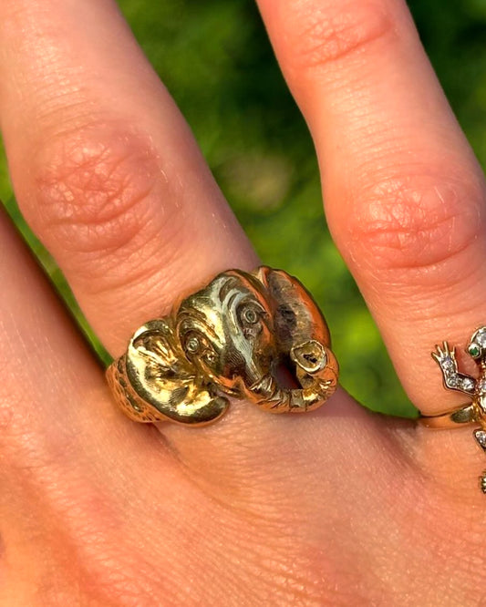 Vintage 14k Yellow Gold and Diamond Cutie Elephant Ring