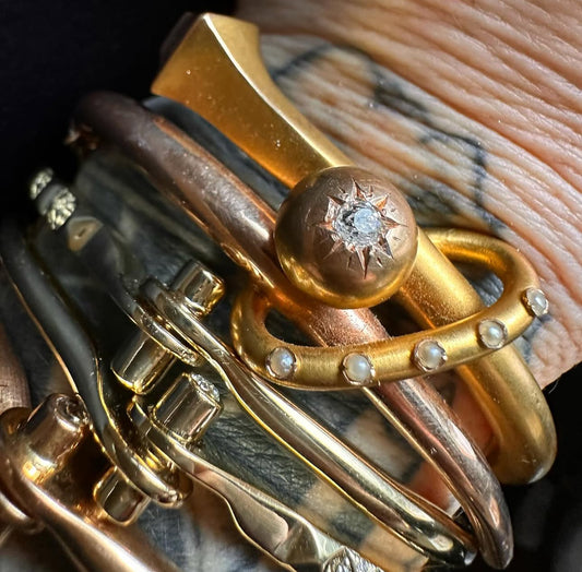 Antique 15ct Nail Bangle