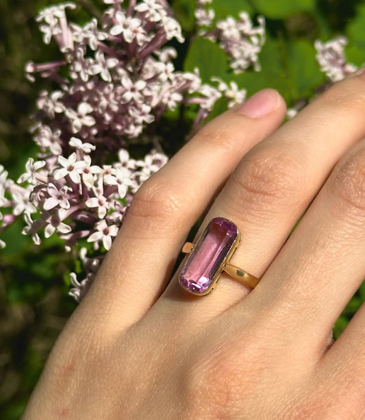 Antique 18k Yellow Gold Pink Topaz Solitaire Ring