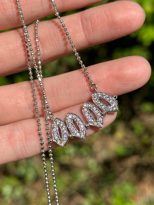 Vintage 14k White Gold Convertible Pavé Diamond Clover/Butterfly Necklace
