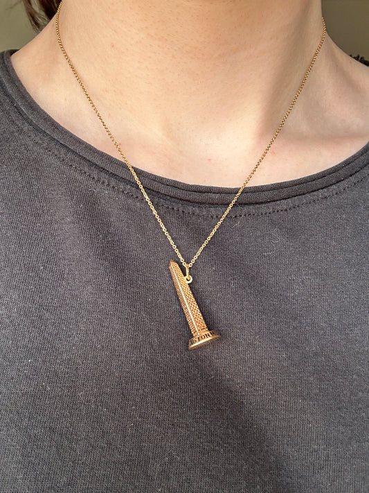 Estate 14k Yellow Gold Washington Monument Charm