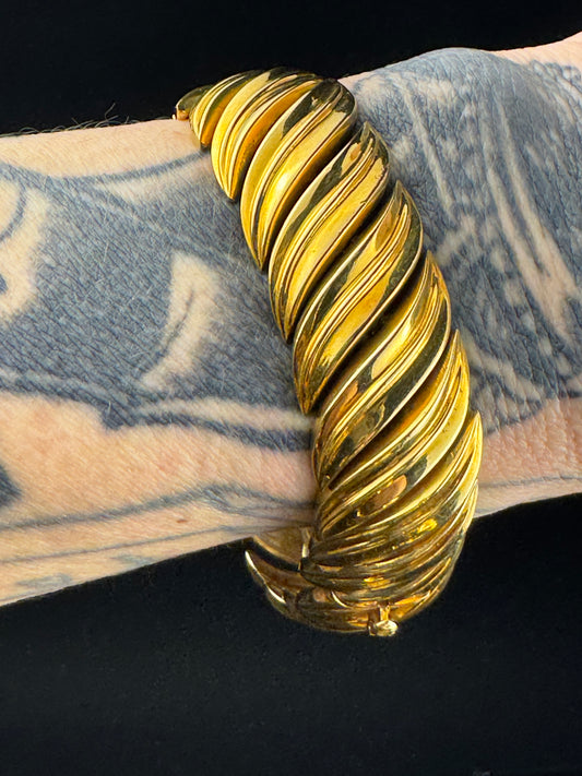 Vintage Designer Bvlgari Laurel Link 18k Bracelet with Original Pouch