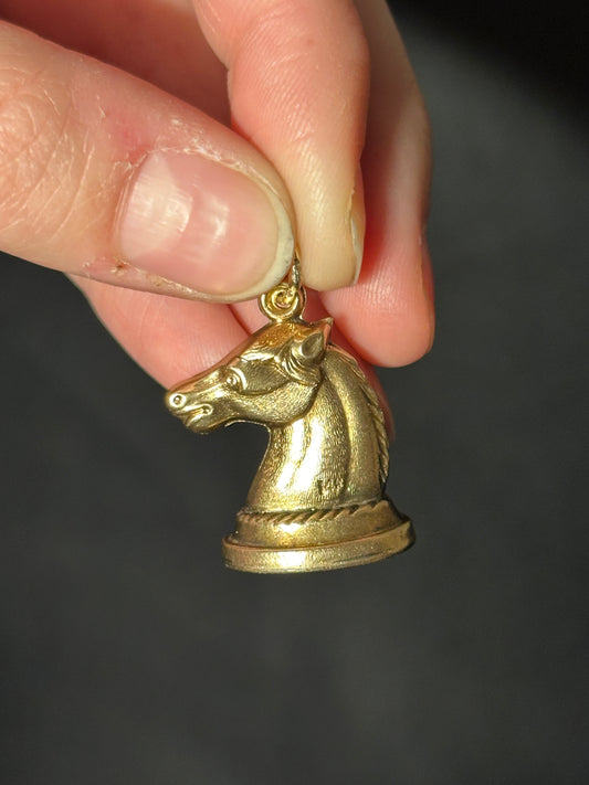 Vintage Figural 14k Horse Head Knight Chess Piece Pendant