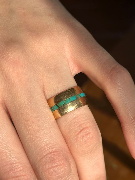 Vintage Yellow Gold Turquoise Inlaid Band