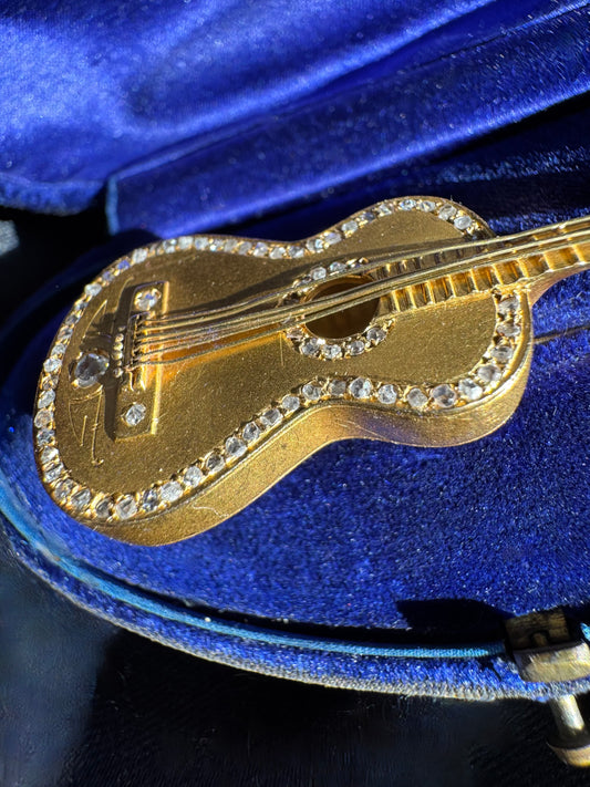 Victorian Classical Guitar 18k Gold and Diamond Brooch