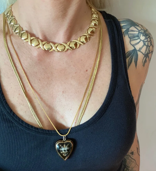 Vintage 14k Yellow Gold XOXO Collar Necklace