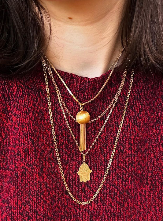 Vintage 18k Yellow Gold Ball and Tassel Pendant