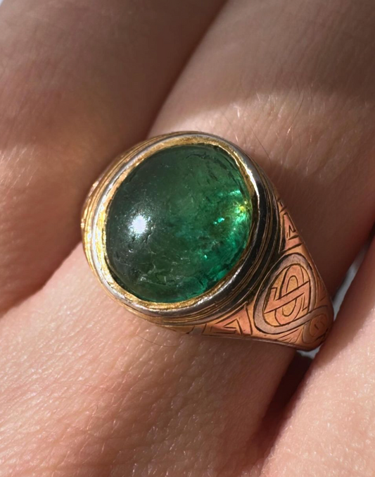 Antique Emerald Cabochon 18k Two-Tone Ring