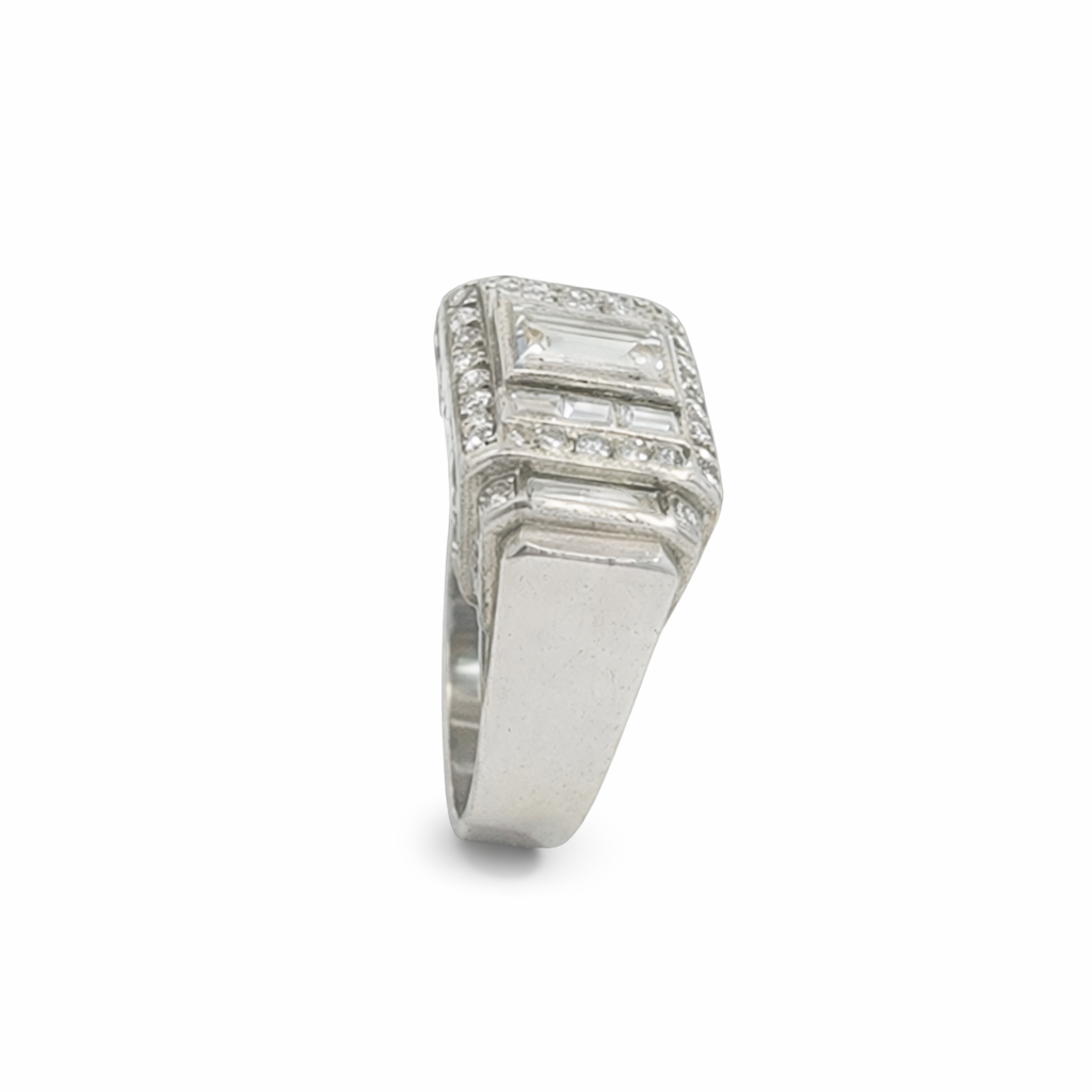 1940s French Geometric Diamond Ring