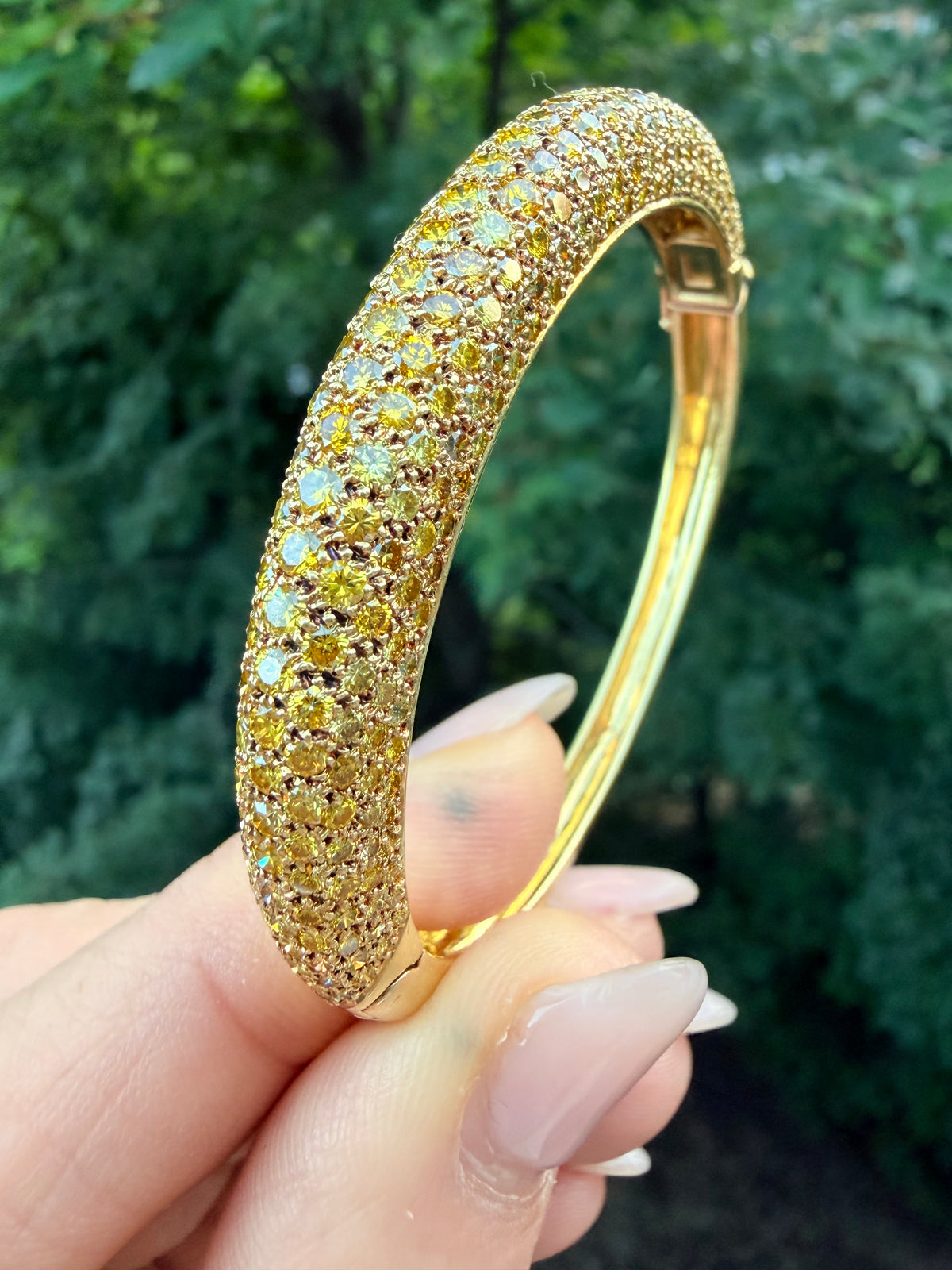 Vintage Van Cleef & Arpels Fancy Yellow Diamond Bangle