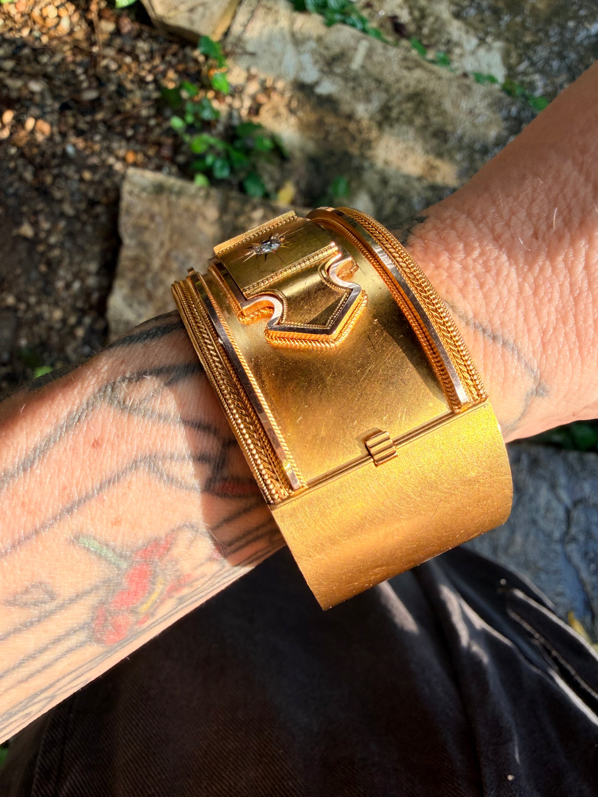 Antique 18k Gold Diamond Star Bangle