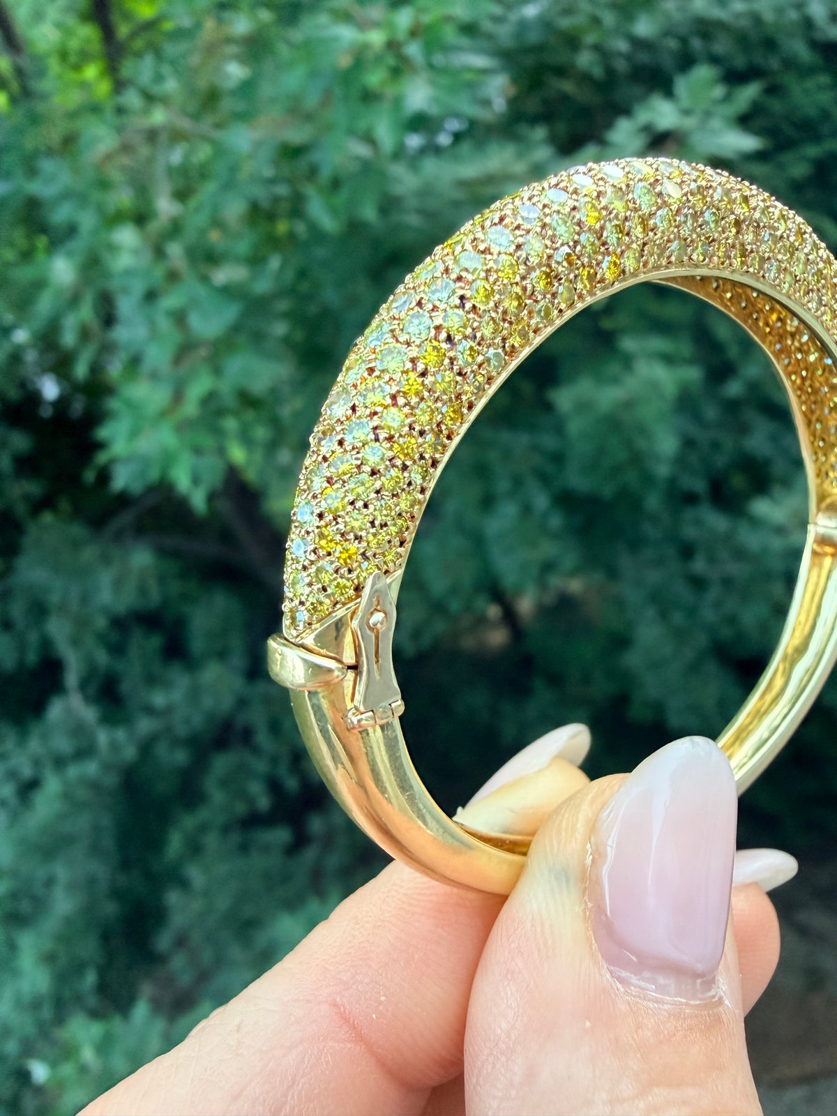 Vintage Van Cleef & Arpels Fancy Yellow Diamond Bangle