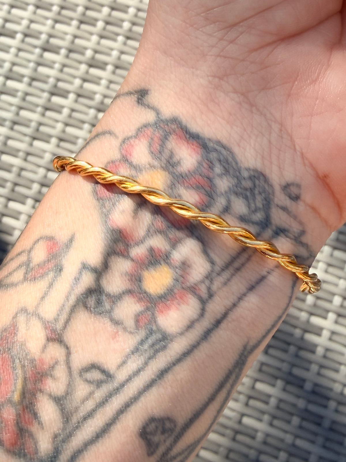 Vintage 22k Twisted Gold Bangle