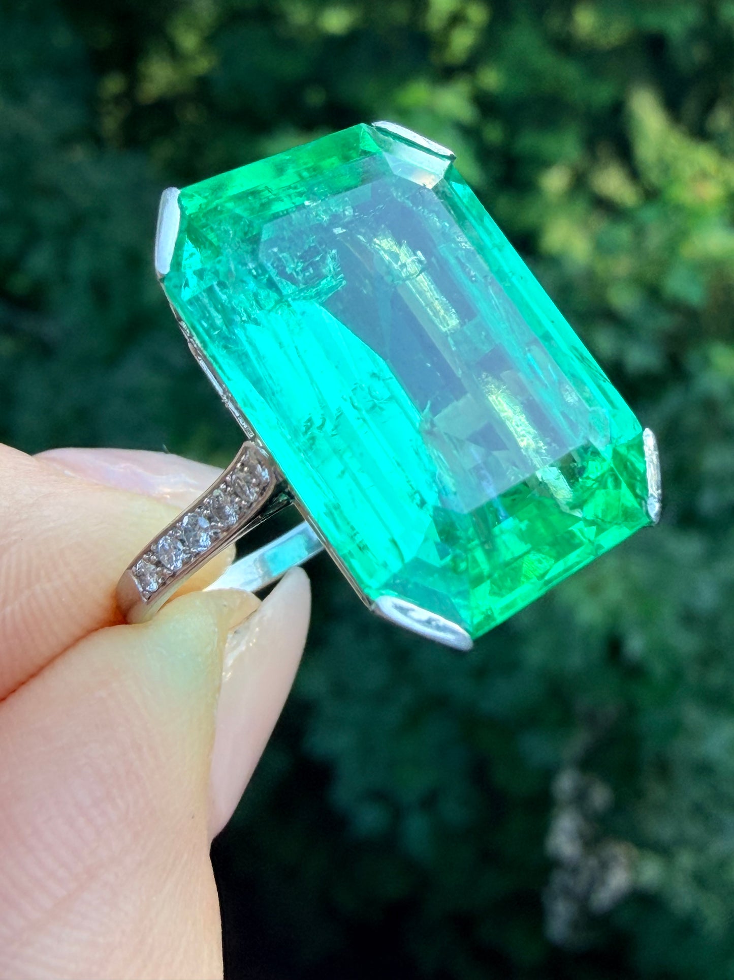 Belle Époque 18.05 Carat Colombian Emerald & Diamond Ring