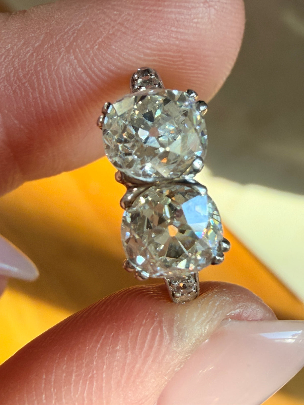 Edwardian 2.95 Carat Old Cut Diamond Two-Stone Ring