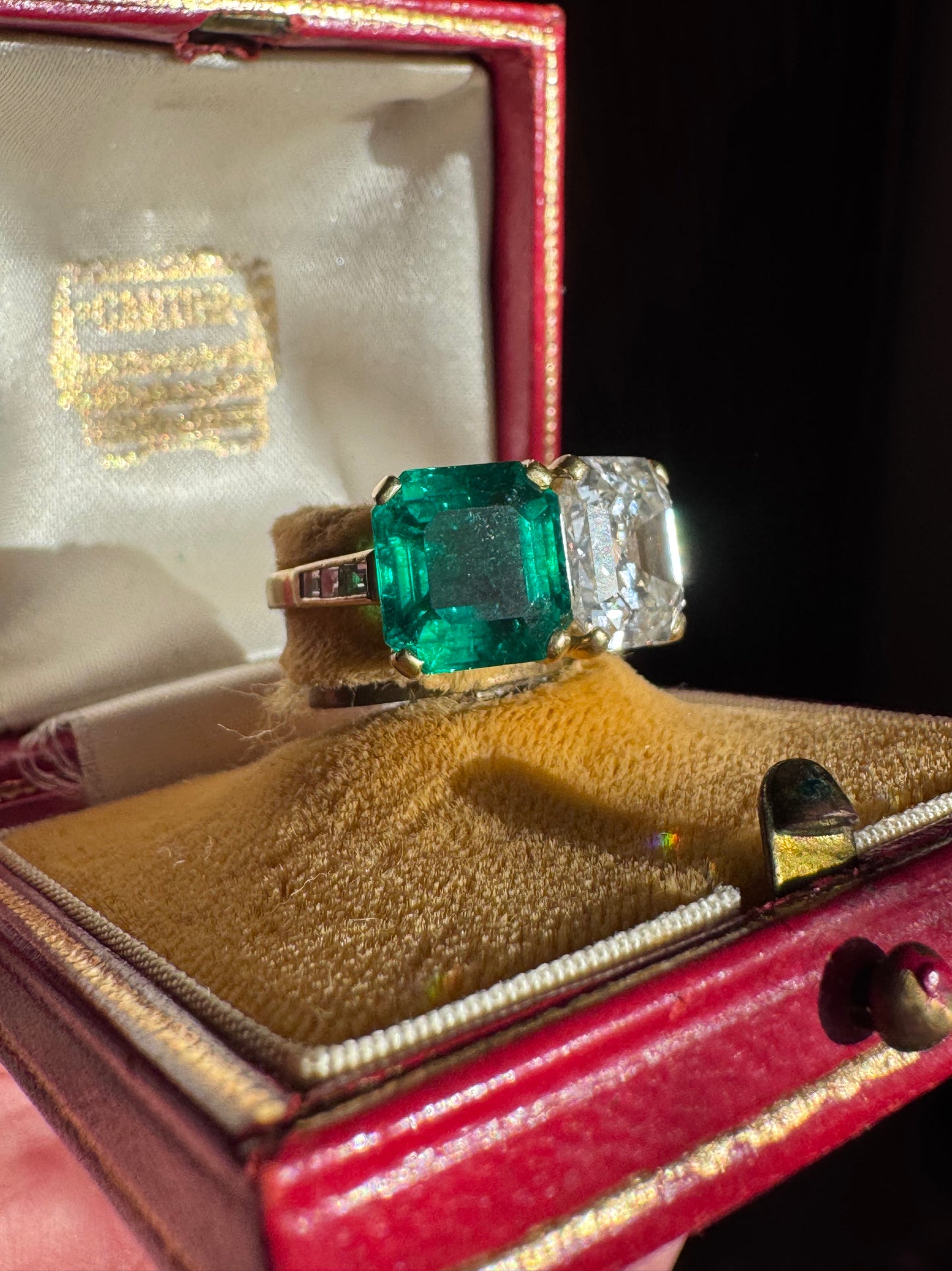 Cartier Emerald and Diamond Toi et Moi Ring