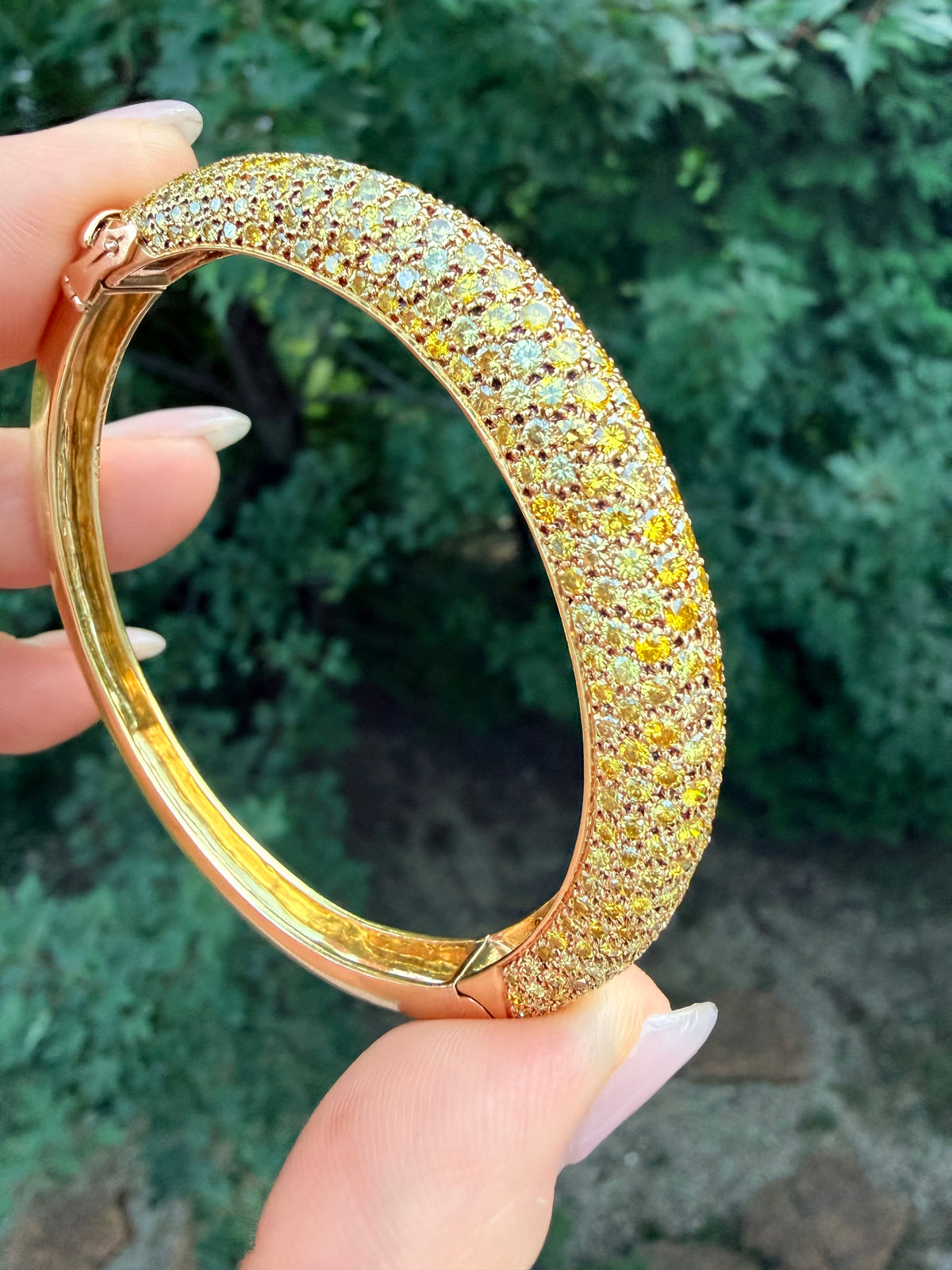 Vintage Van Cleef & Arpels Fancy Yellow Diamond Bangle