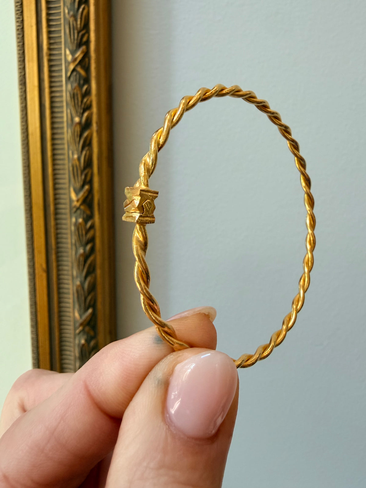 Vintage 22k Twisted Gold Bangle