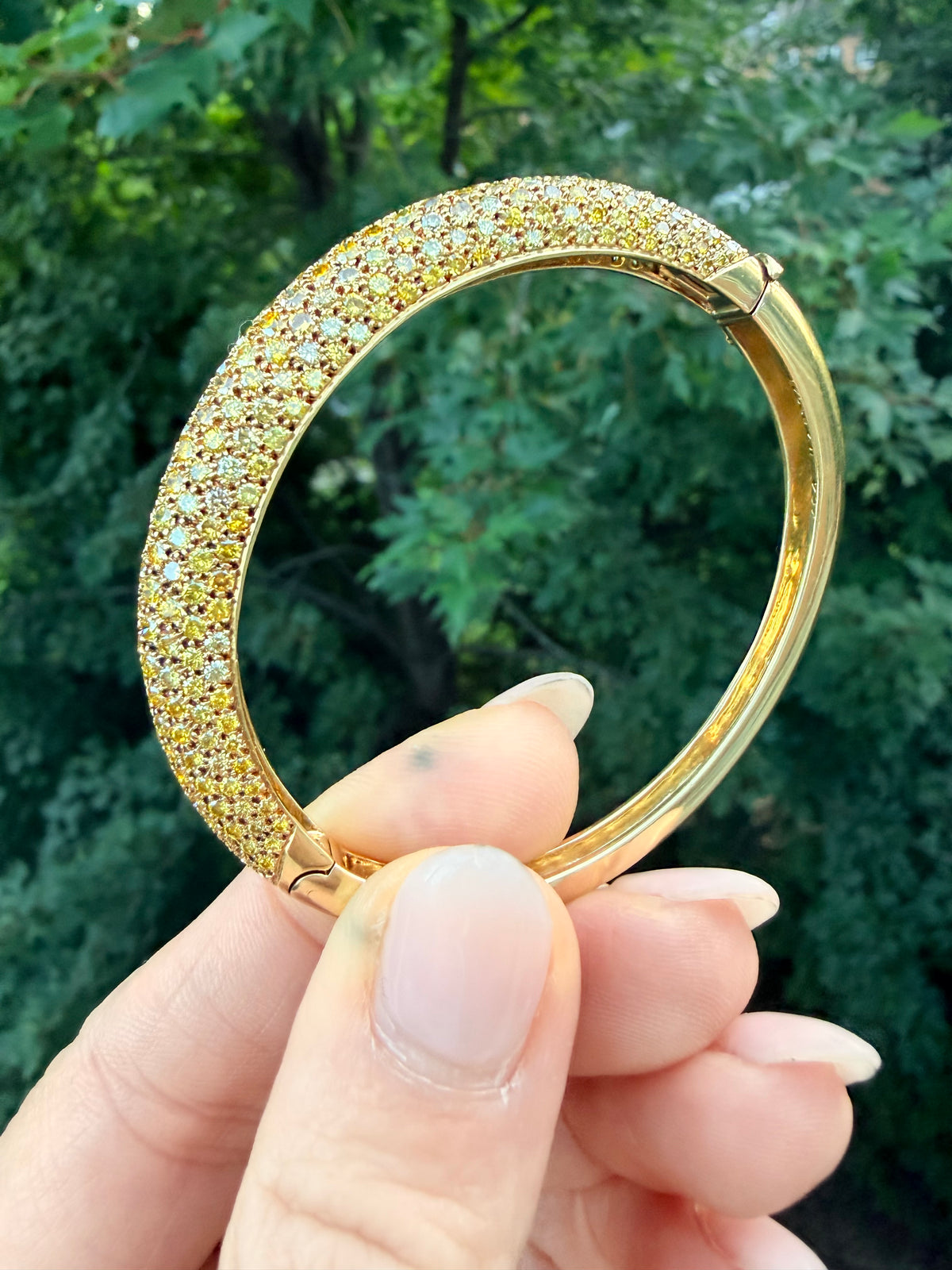 Vintage Van Cleef & Arpels Fancy Yellow Diamond Bangle
