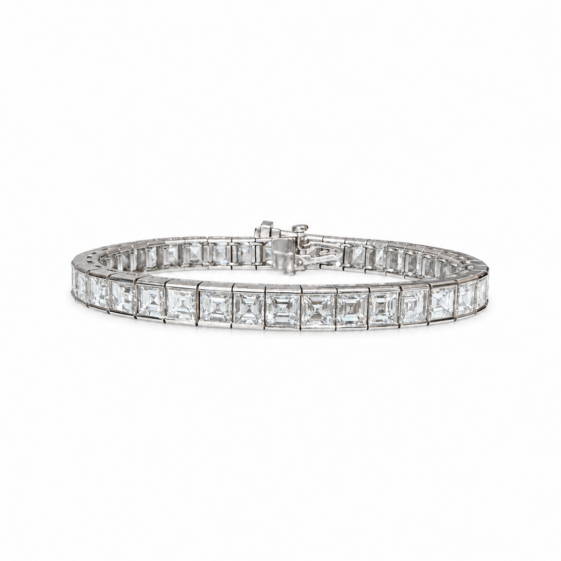 Mid Century Carré Cut Diamond Line Bracelet