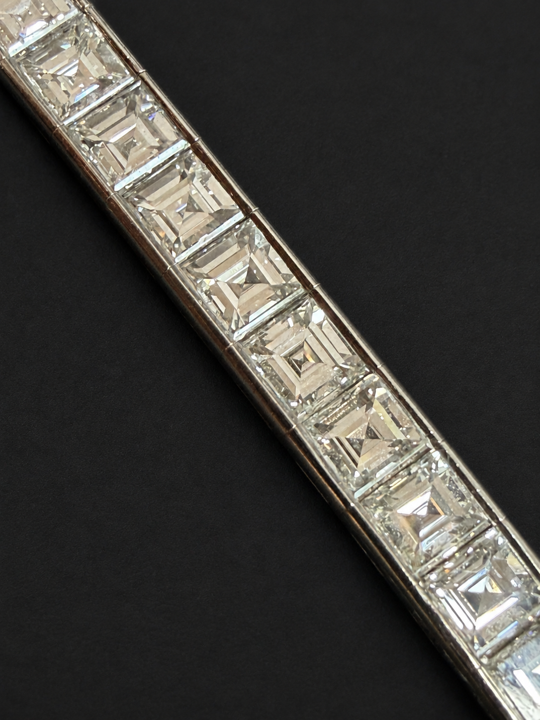 Mid Century Carré Cut Diamond Line Bracelet