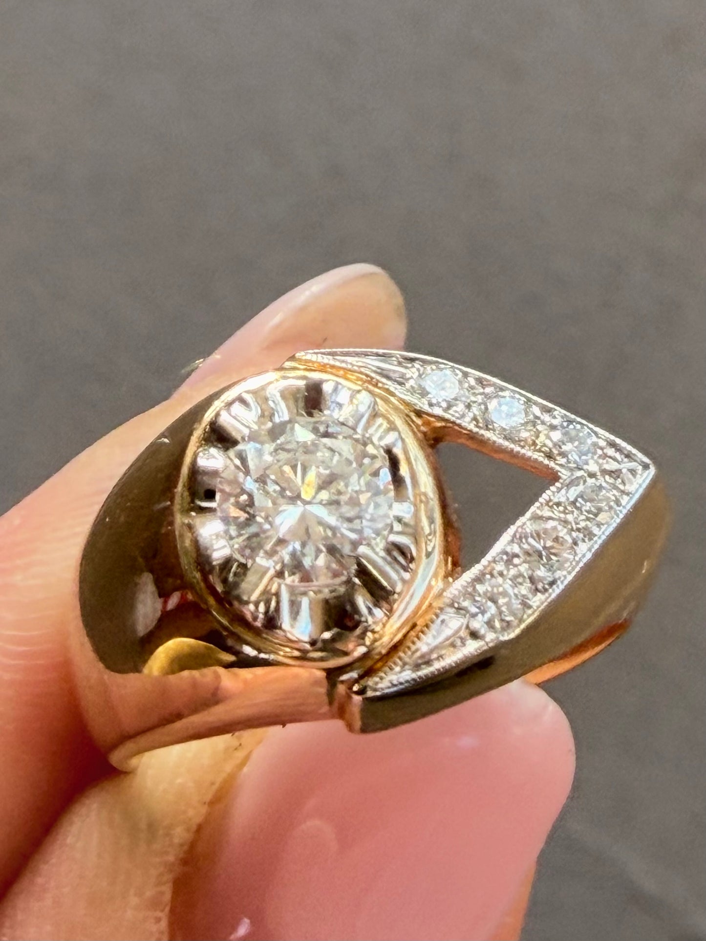 Vintage Diamond Arrow Ring