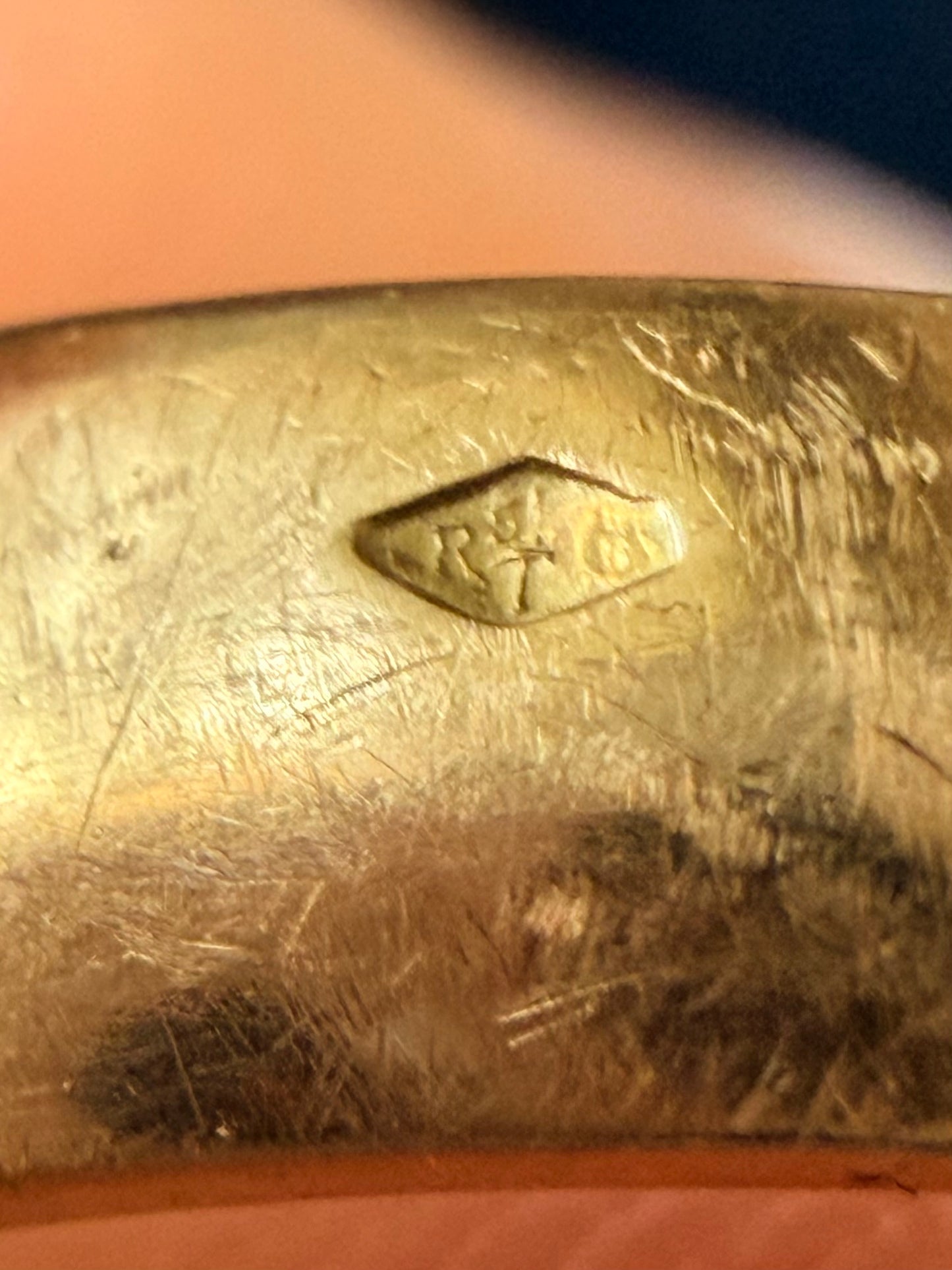 Vintage Crest Signet Ring