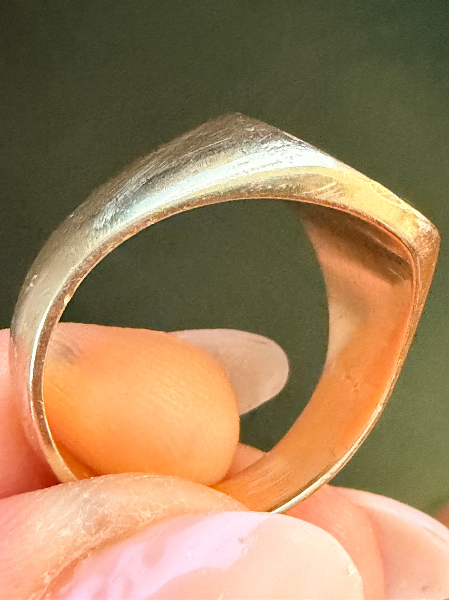 Vintage Crest Signet Ring