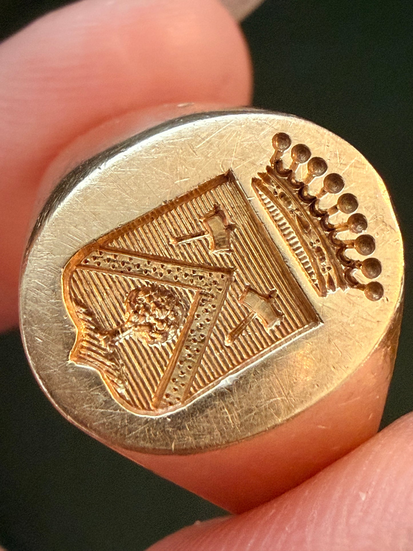 Vintage Crest Signet Ring