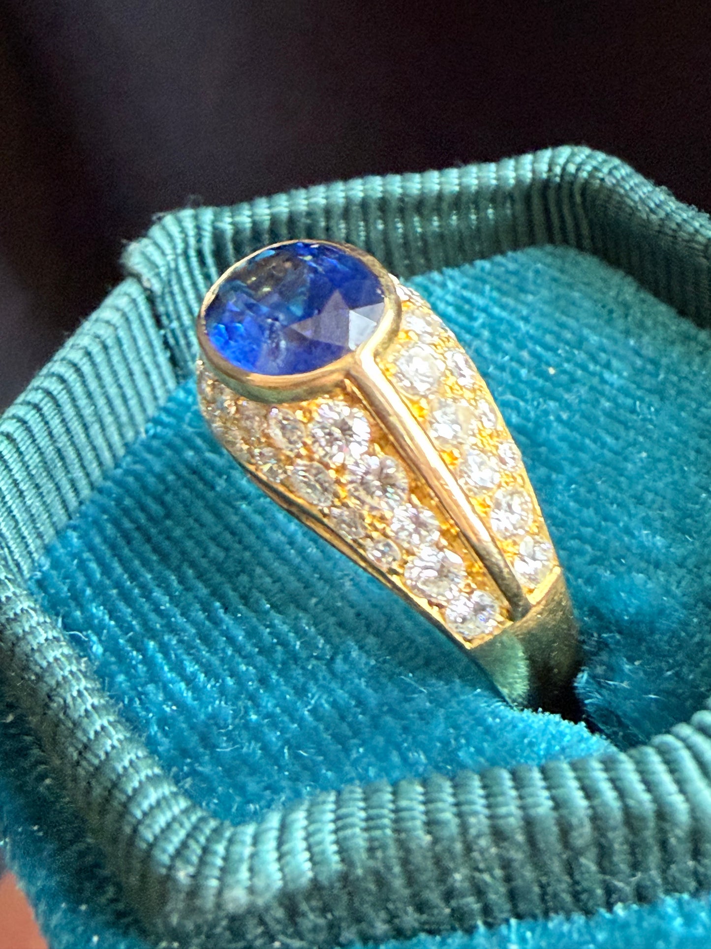 Bvlgari Burma Sapphire and Diamond Ring