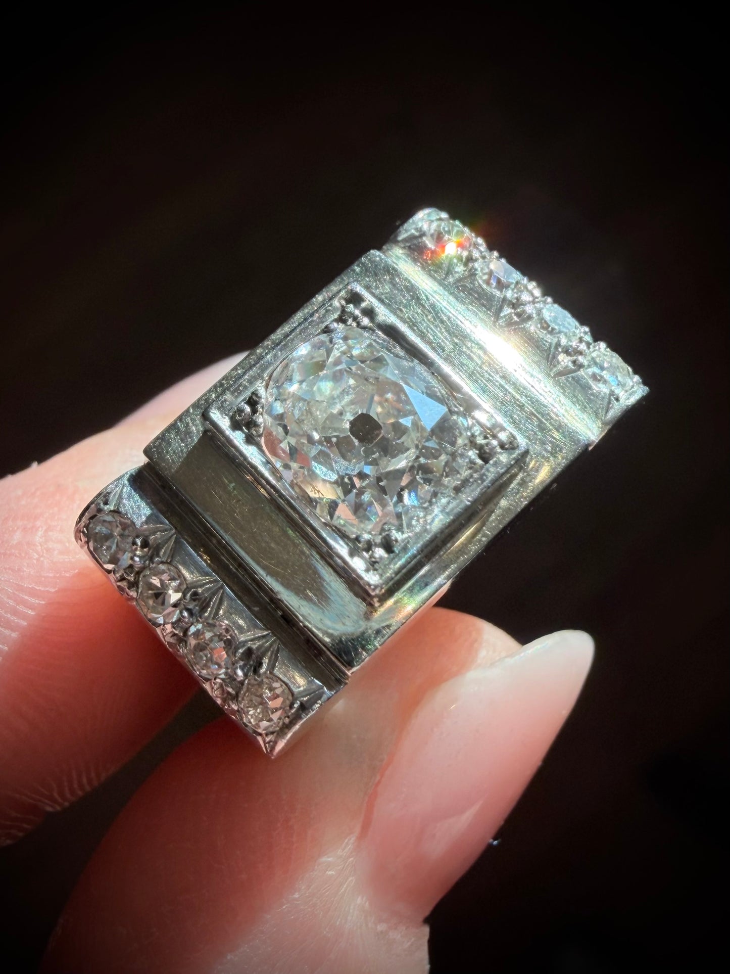 Retro Diamond Tank Ring