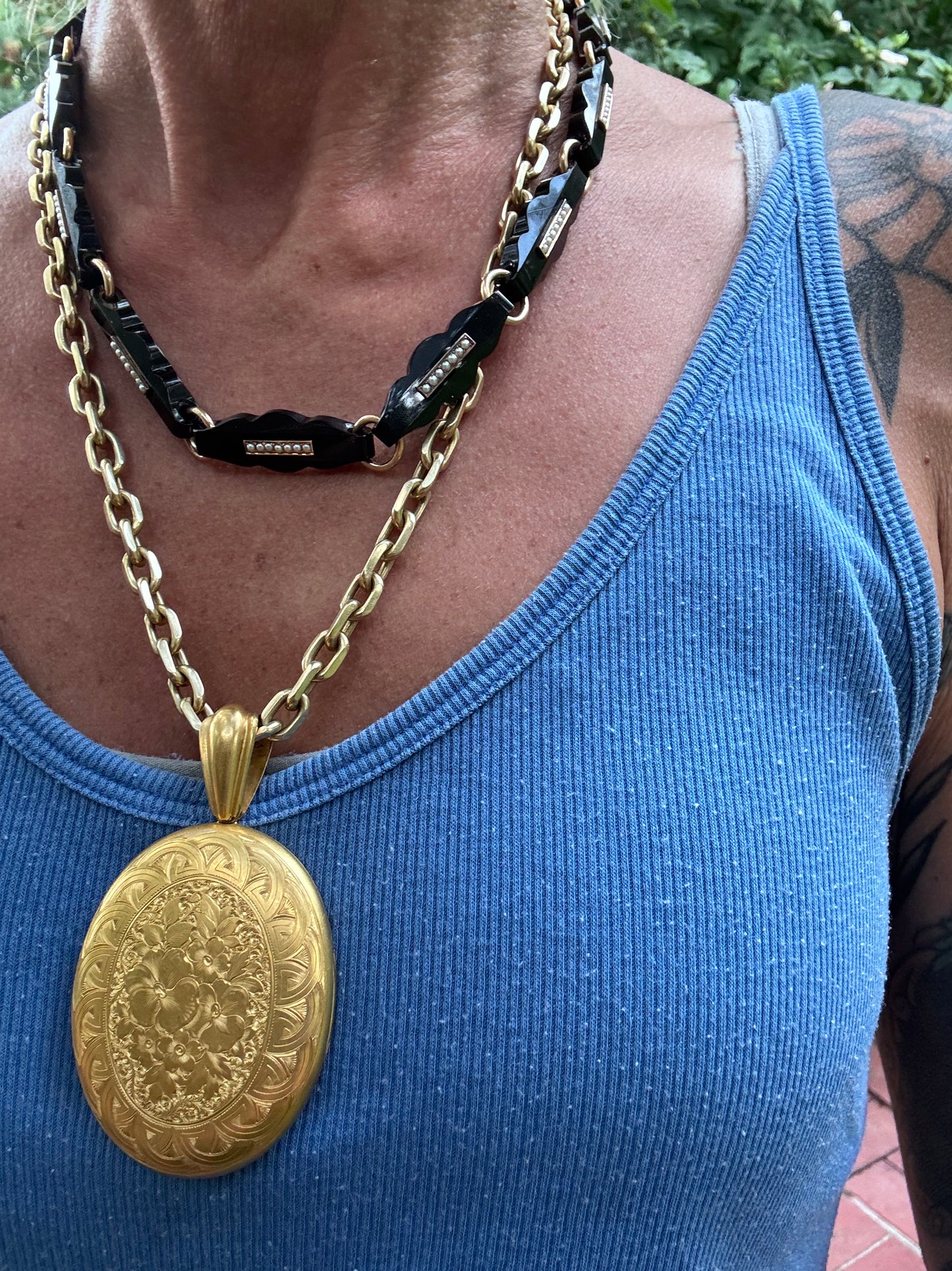 Victorian Floral Engraved Locket