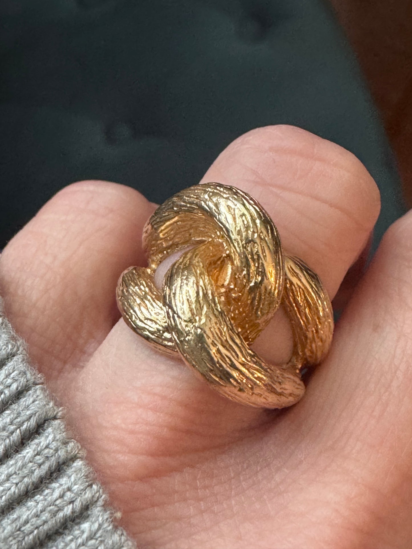 Vintage Textured Knot Ring