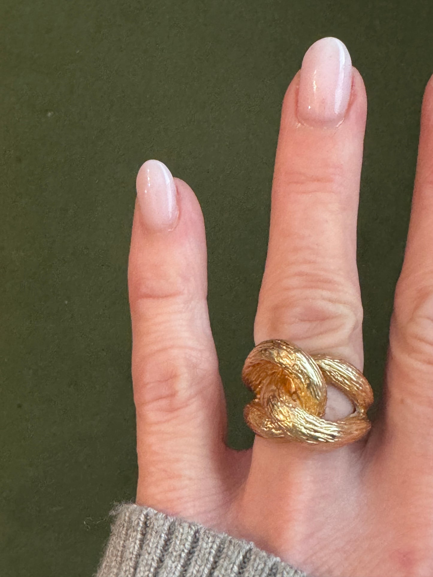 Vintage Textured Knot Ring