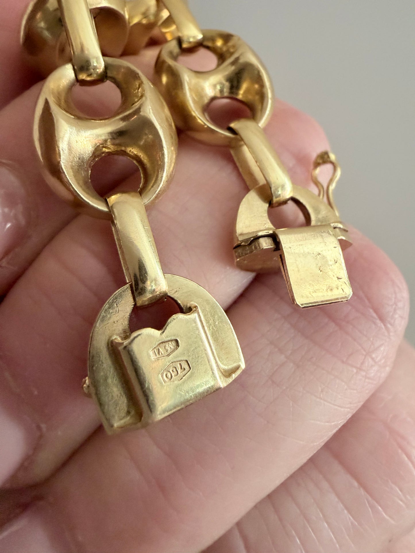 Vintage XL anchor Mariner Chain