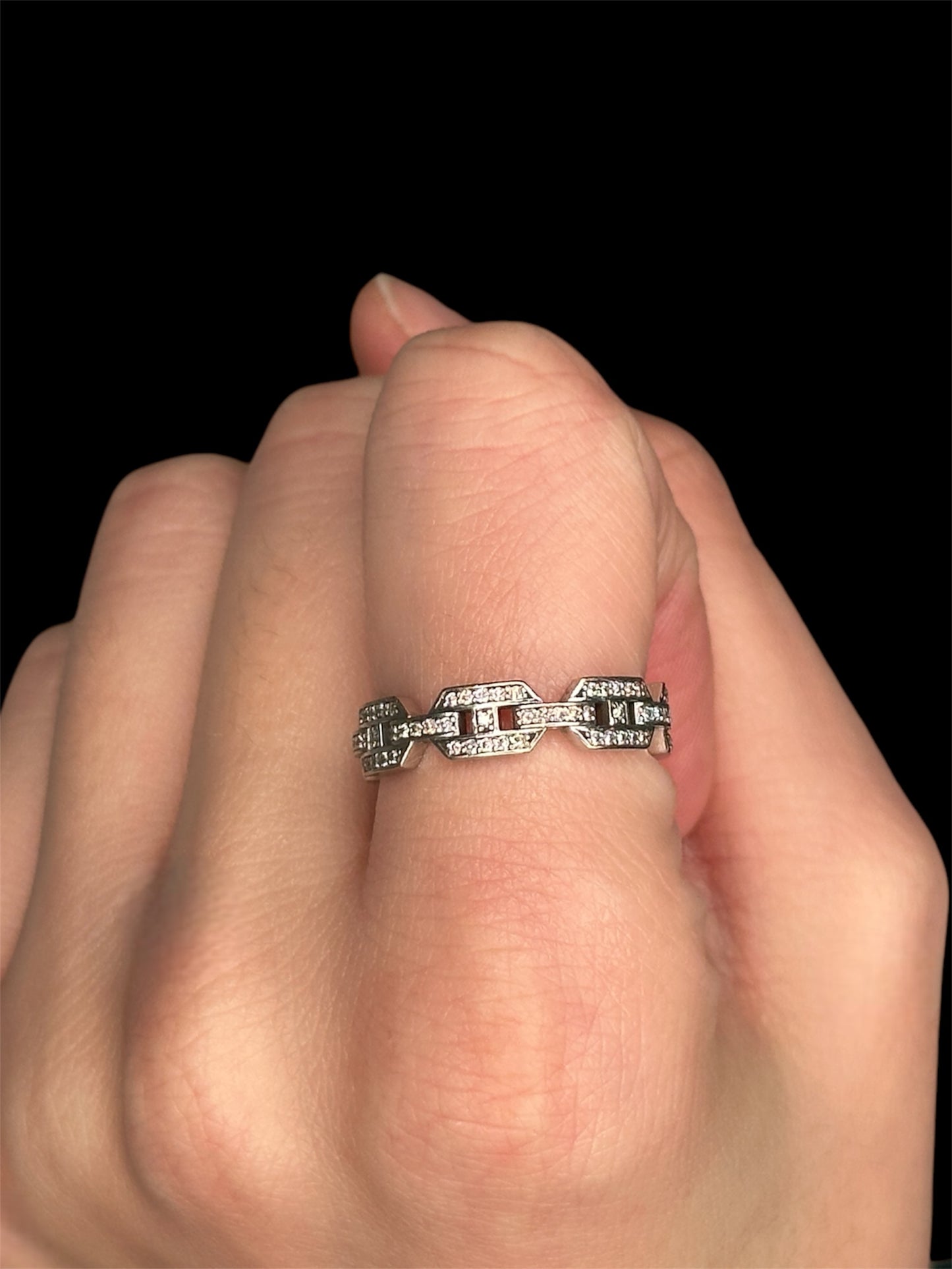 Estate 14k White Gold Pave Diamond Link Ring