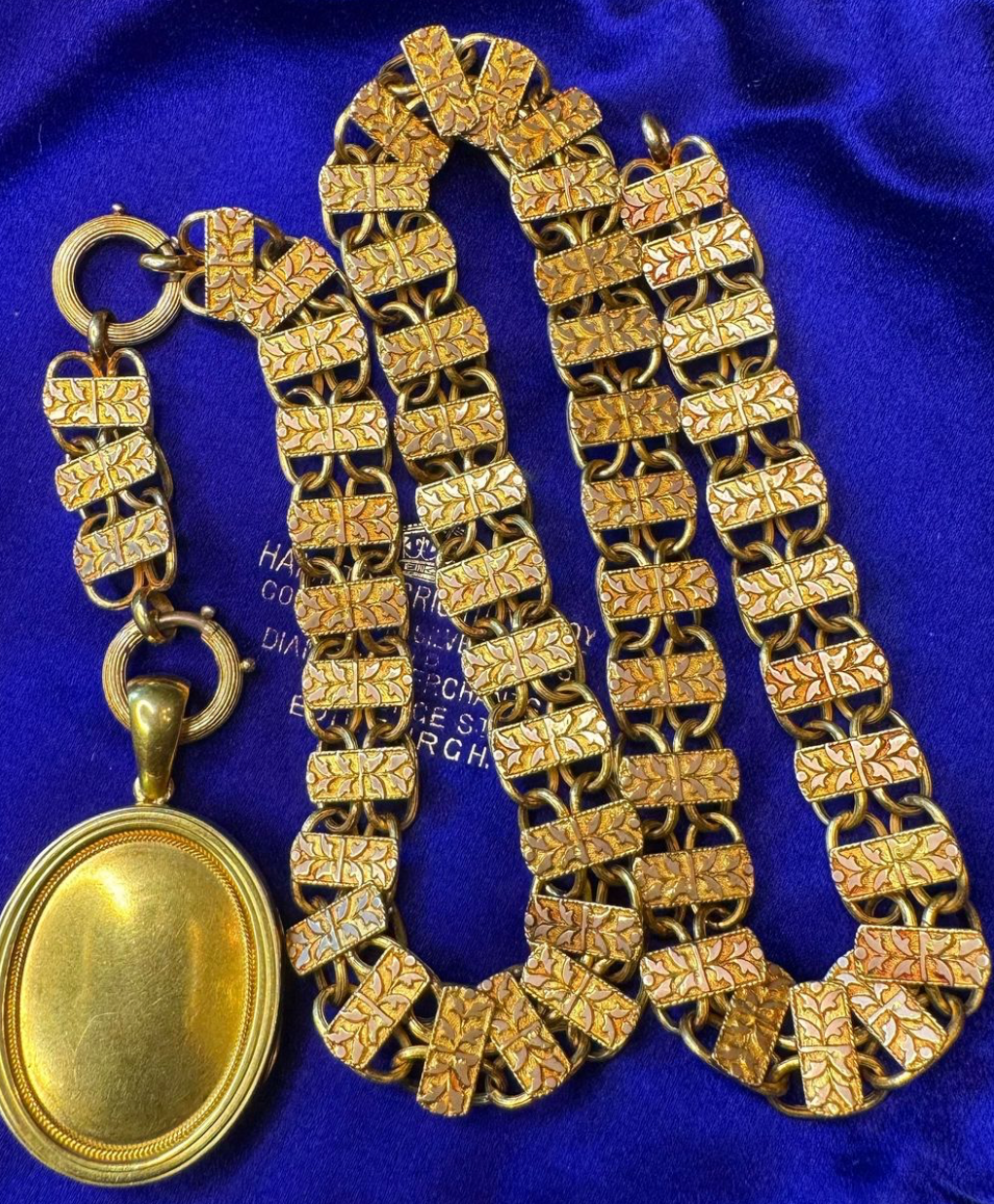 Victorian 14k Yellow Gold Book Chain