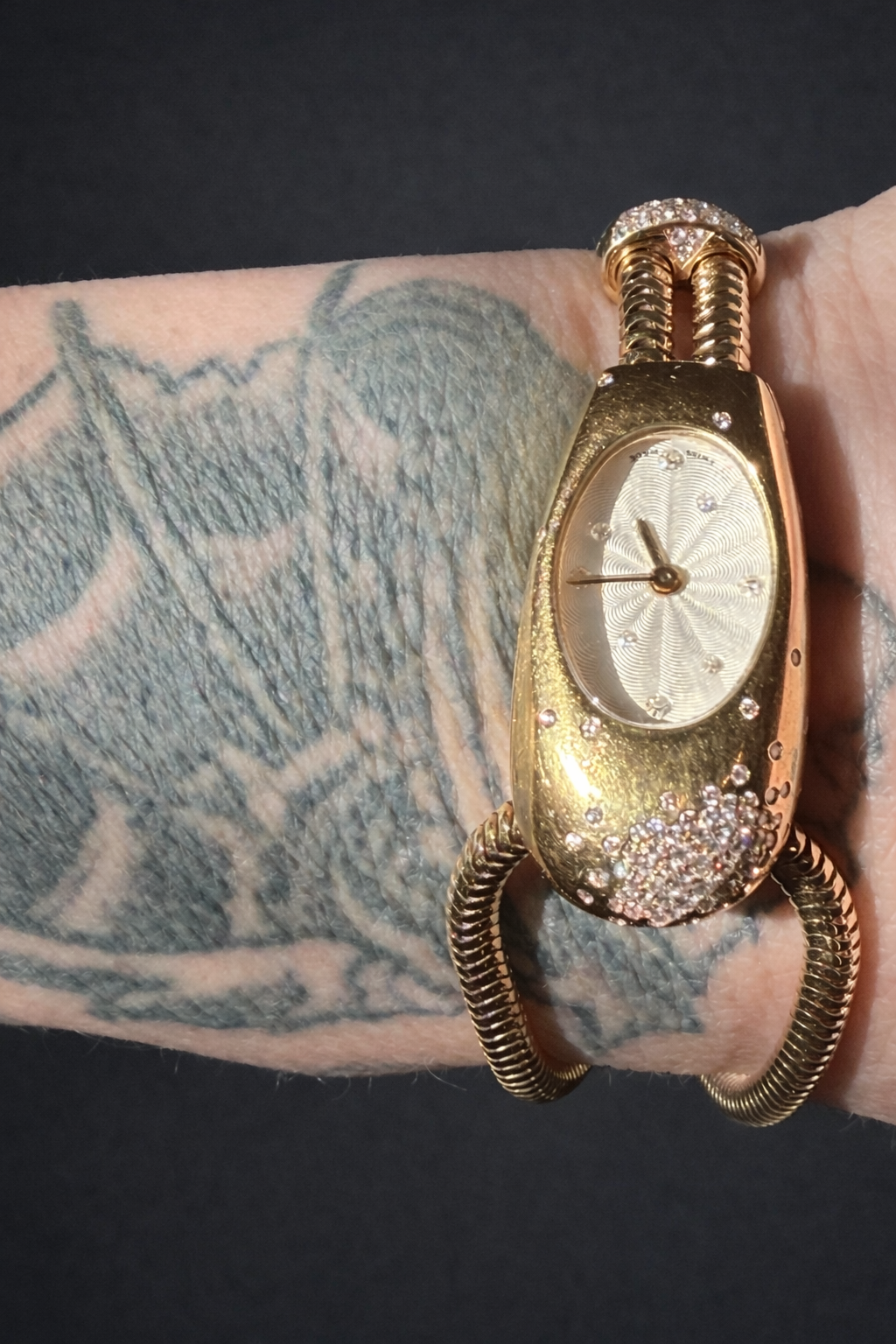 Vintage Van Cleef and Arpels 1970s Cadenas Watch