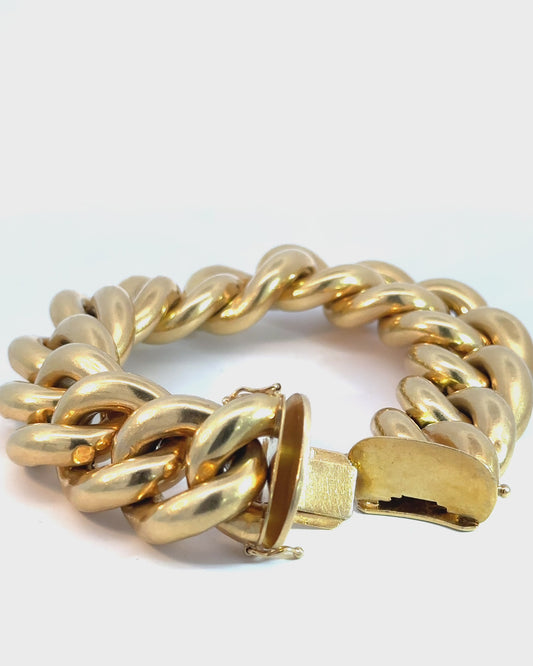 Vintage 18k Yellow Gold Chunky Curb Bracelet